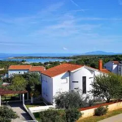 Studio Apartment Lela Ližnjan