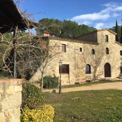 Alquiler de casa rural completa: Masía del siglo XV en la Costa Brava