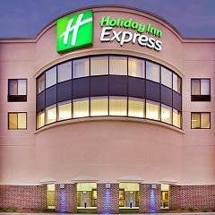 Holiday Inn Express- Waterloo/Cedar Falls, an IHG Hotel