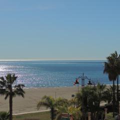 Ole Playa 6A, Beach Front - A pie de Playa, Sea Views - Vistas al Mar, Parking, Puerto Marina