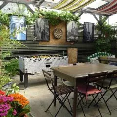 더 하우스 호스텔