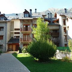 B25 - La Granja, Bajo con jardín - Villmor