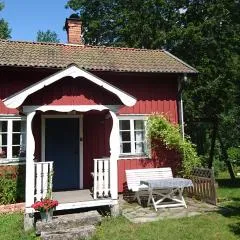 RÖDA STUGAN PÅ SLINKEN