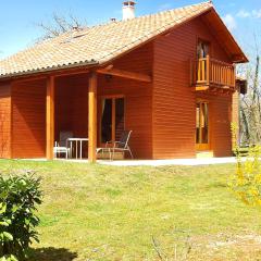 Maison de 2 chambres avec vue sur le lac piscine partagee et jardin amenage a Lachapelle Auzac