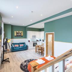 Majestic Modern Flat in the heart of London