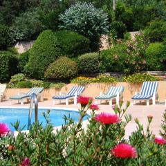 Villa de 5 chambres avec vue sur la mer piscine privee et jardin clos a Les Issambres a 1 km de la plage