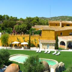 9 bedrooms villa with private pool jacuzzi and enclosed garden at Can Trabal