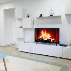 COMFY APARTMENT - Free Private Parking,AC,Wi-Fi