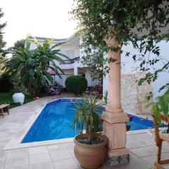 4 bedrooms villa with private pool enclosed garden and wifi at Hammamet