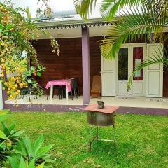 Maison d'une chambre avec jardin amenage et wifi a Saint Benoit