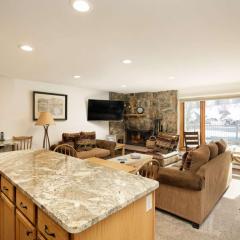 Shadowbrook 403