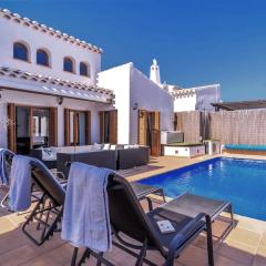 4 bedrooms villa with private pool furnished garden and wifi at Murcia