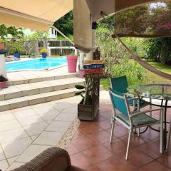 Studio avec piscine partagee jardin clos et wifi a Les Abymes