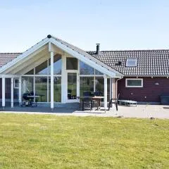 Four-Bedroom Holiday home in Idestrup 3