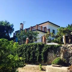 Spacious House Tortosa + Pool
