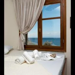 Stelios Apartments