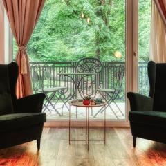 Nature Apartment - Minutes Away from the Old Town and AFI Mall