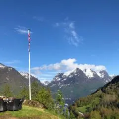 Tunold Gård - Freden