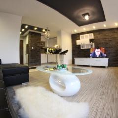 Black & White Komfortowe Apartamenty 2 km od Centrum