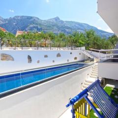 Apartments Makarska
