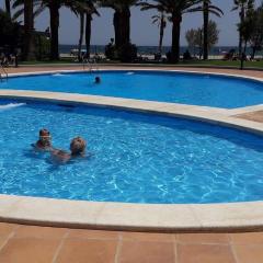 Appartement Première Ligne de mer avec piscine