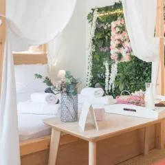 Na'maste Apartments