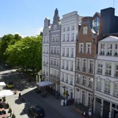 Old Town Happy Apartment, the best location