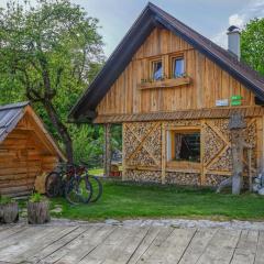 Hike & Bike Chalet