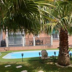 Villa provençale climatisée avec piscine privée