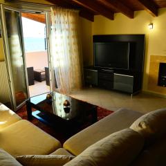 Sea Side Apartment Plataria