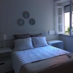Romantic 1 Bedroom Apartment at Roma Avenue - 1C