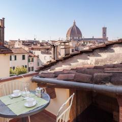 Lovenest with terrace Duomo View