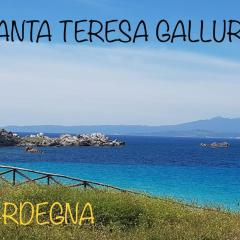 Appartamento AZZURRO con Balcone e panorama sul paese Santa Teresa Gallura