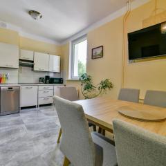 Apartament u Ewy w Kolobrzegu Podczele - 2 sypialnie 50m2, wifi i darmowy parking!