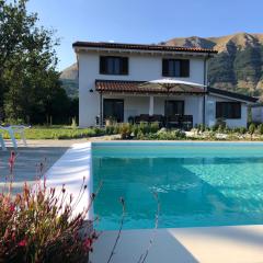 360 views, private infinity pool, Pisa, Lucca, Florence, large garden