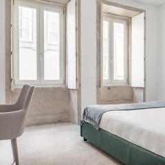 Decompress at a Tranquil, Minimal Urban Oasis with an Edge