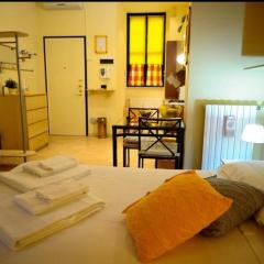 13- Tourist House Bologna Pratello - Self check-in