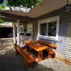Apartments Sanda Tribunj