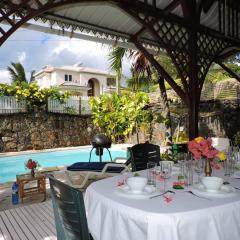 4 bedrooms villa at Blue Bay 550 m away from the beach with private pool enclosed garden and wifi