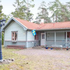 Nice Home In Mnsters With 3 Bedrooms And Wifi