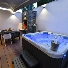 Luxury Apartment Knezovic
