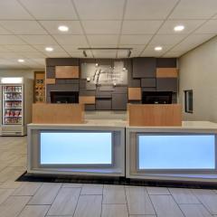 Holiday Inn Express & Suites Allentown-Dorney Park Area by IHG