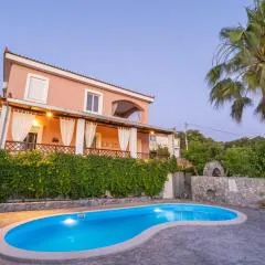 Dryades Villa
