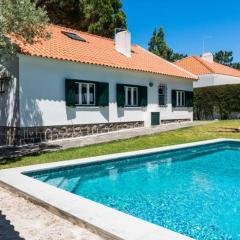 Sintra • Banzão House with Swimming Pool