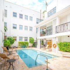 Fountain condo 2 story Pool BBQ Balcony