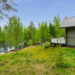 Holiday Home Kiikkukallio by Interhome