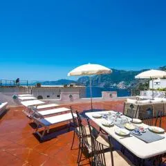 Casa Ella with Private Parking
