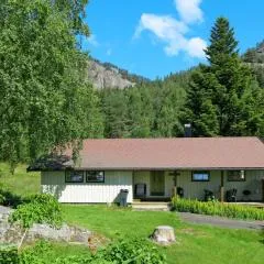 Holiday Home Knatten by Interhome