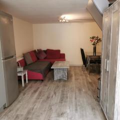 Palaz 1 - 2 Bedroom Garden Flat