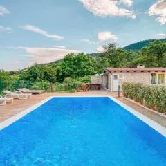 Apartments Nika with swimming pool and beautiful sea view